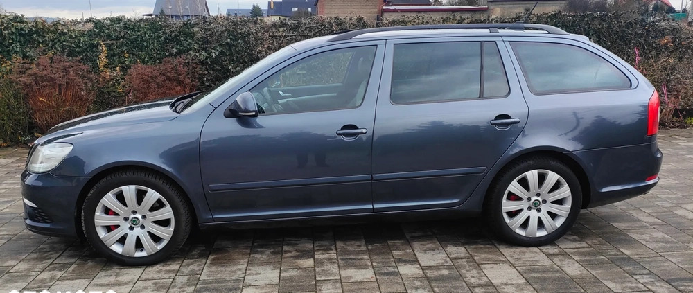 Skoda Octavia cena 35500 przebieg: 204000, rok produkcji 2011 z Margonin małe 301